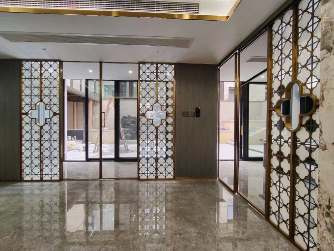 Modern Stainless Steel Hotel Furniture Mobile Screened Room Dividers Shielding 0