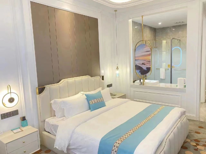 Classic Luxury White Solid Oak Double Bed Hotel Bedroom Soft Bed 4