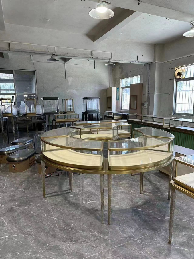 Custom Modern Jewelry Display Showcase Round Counter Top Cabinet 2