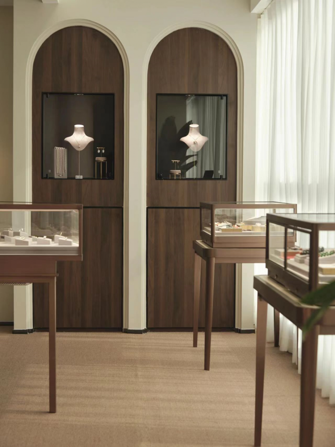 Anti Rust Luxury Display Cabinets Hardware Mall High End Display Cabinets 4