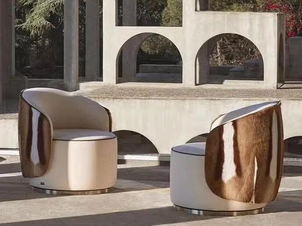 Stainless Steel Leather Swivelling Sofa Chair For Hotel Rooms 0