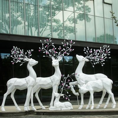 Good price Fiberglass Sculpture Plum Blossom Deer Hotel Lobby Furniture Garden Landscaping Property online