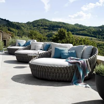 Good price Luxury Hotel Outdoor Rattan Round Bed Alfresco Lounger Sofa online