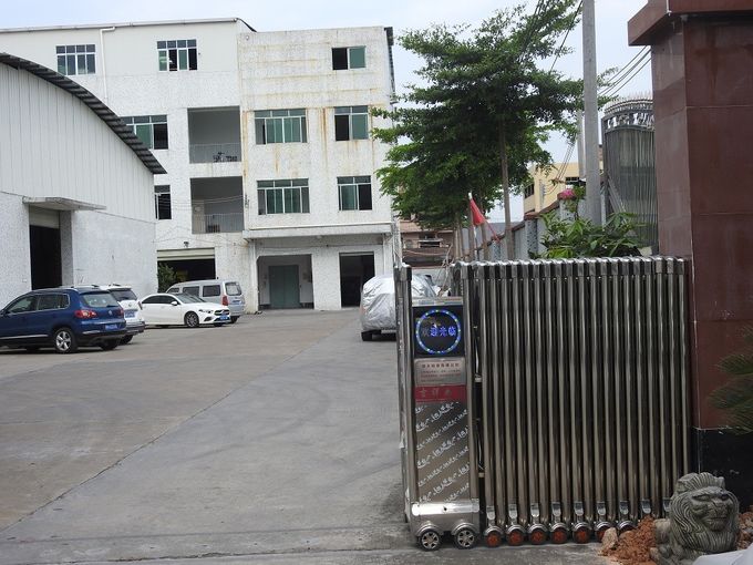 Screen Stainless Steel Hotel Furniture Frosted Decorative Room Partition 4