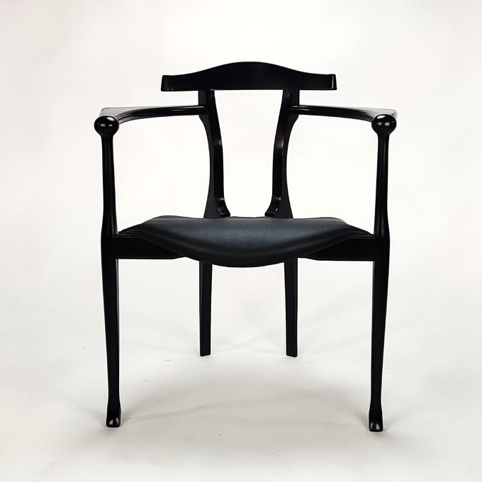 Italian Style Minimalist Hotel Restaurant Furniture Genuine Leather Solid Wood Dining Chair 1