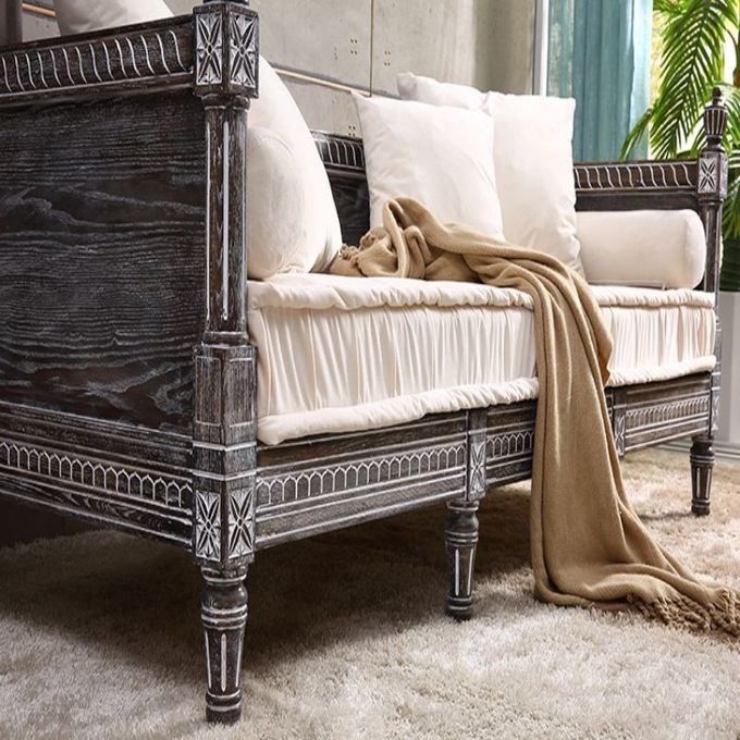 Custom Hotel Room Furniture European Retro Style Fashion High End Royal Sofa 3