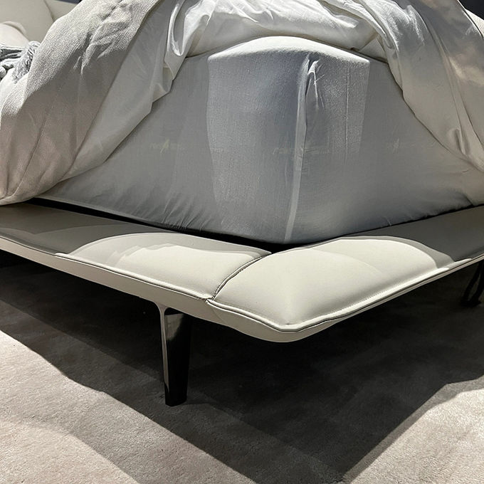 Stainless steel Upholstered Bedroom Sets Modern White Leather King Size Bed 0