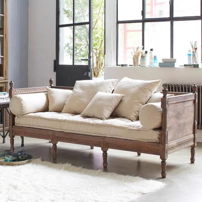 Custom Hotel Room Furniture European Retro Style Fashion High End Royal Sofa 4