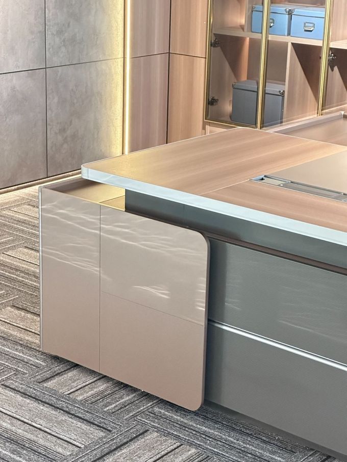 North American Straight Grain Walnut Boss Desk And Chairs Complete Set 3