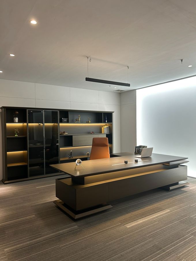 High-End Boss Desk And Chair Set For Listed Company President Desk 5