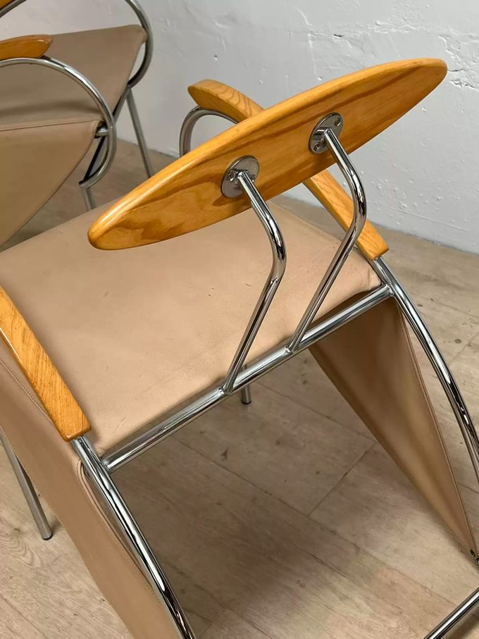 Junior Art Style Armchair Lounge Leisure Office Chair Designer Model 2