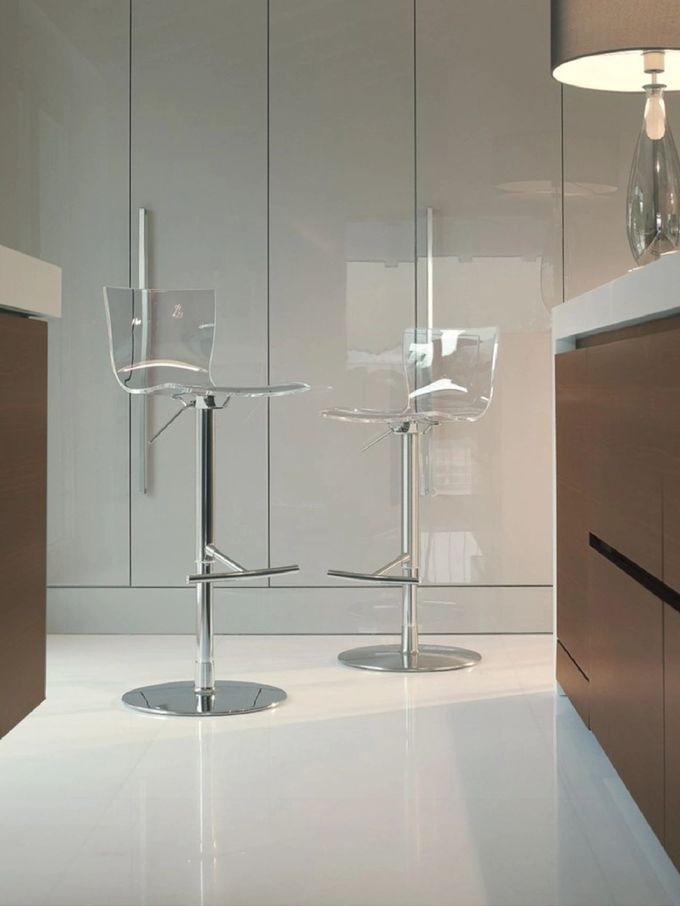 Polishing Hotel Restaurant Furniture Transparent Adjustable Bar Stools 3