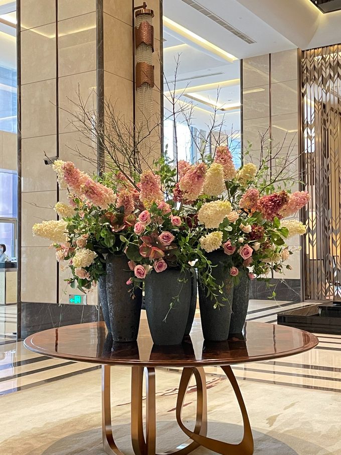 Premium Vase Ornament Hotel Flower Arrangement Decorative Flower Pot And Table 2