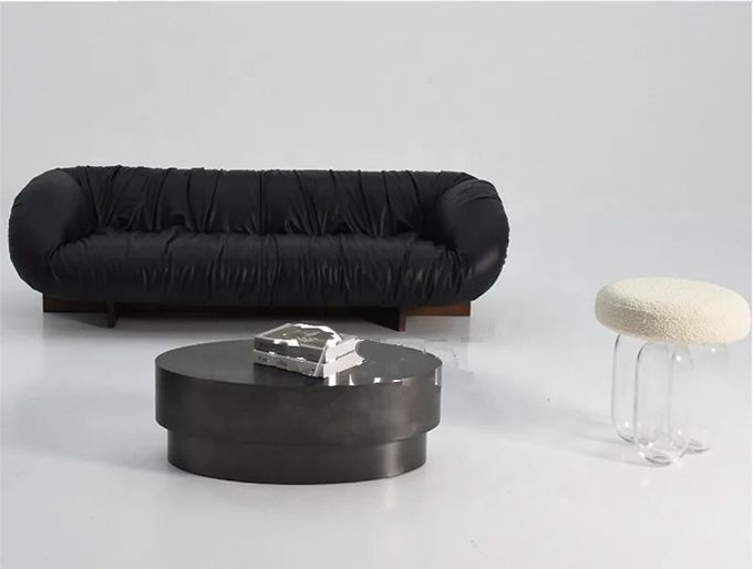 High End Five Star Hotel Presidential Suite Reception Pleated Leather Sofa 1