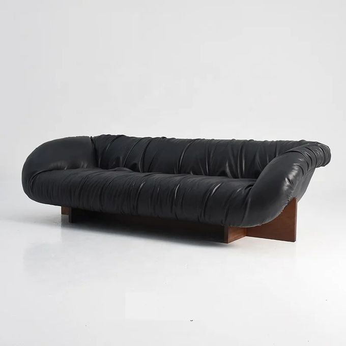 High End Five Star Hotel Presidential Suite Reception Pleated Leather Sofa 4