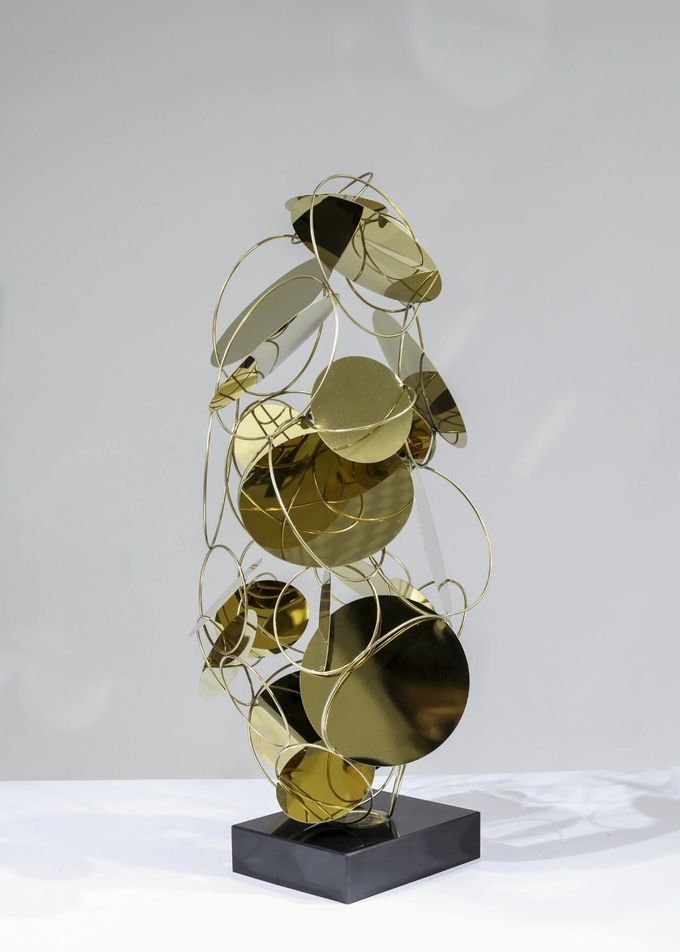 Sweet Design Modern Luxury Stainless Steel Rose Gold Floor Sculpture For Decor 8