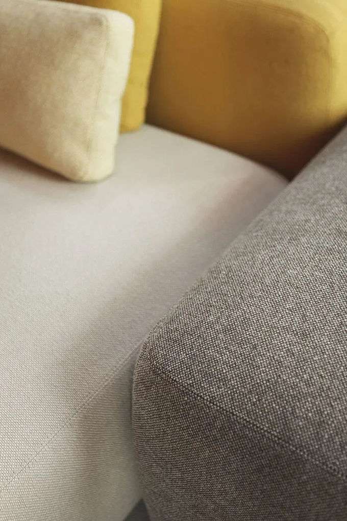 Customized Modular Plus Fabric Sofa With Removable Cover For Hotel Lounge 3