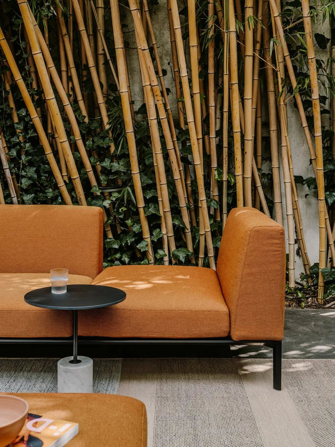 Atmosphere Hotel Large Space Corner Sectional Fabric Sofa Black Iron Feet 4