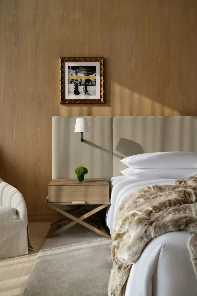 One-Stop Bespoke Luxury Interior Furnishings Service For Five-Star Hotels 7