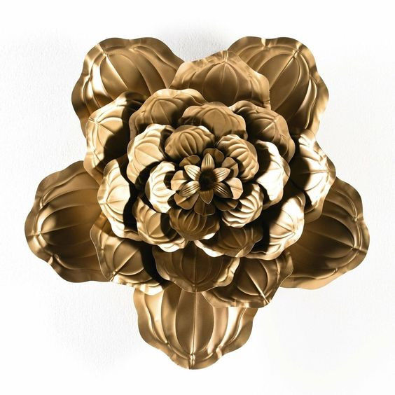 Metal Wall Flower Large And Bold Luxury Flower Wall Art Piece For Hotel Interior 3