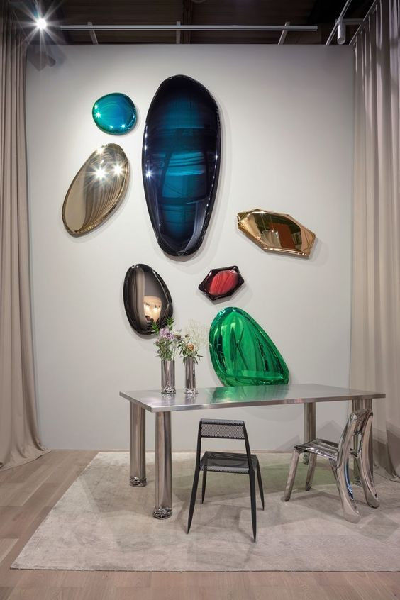 Mirrored Stainless Steel Blue-Green Wall Decor Crafted Hotel Showroom Furniture 4