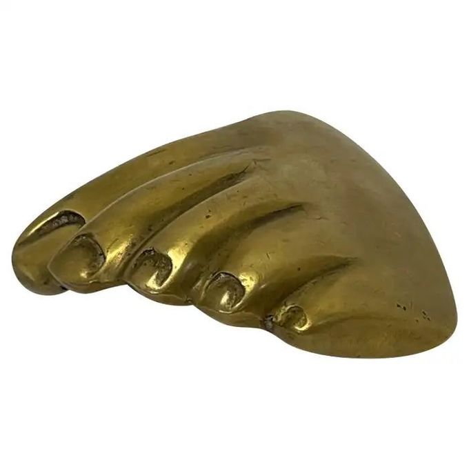 5 Star Hotel Nordic Style Bronze Foot Design Luxury Sculpture 1